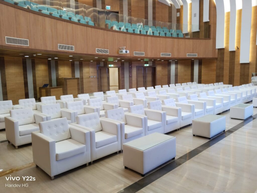 VIP One Seater Sofa and Coffee Table rental in Dubai, Abu Dhabi, and UAE | Qamar Event Rentals