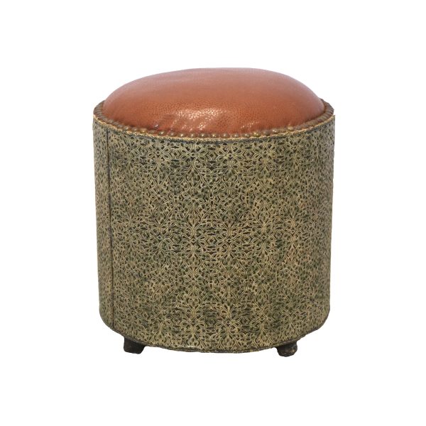 Mashrabiya Round Ottoman available for rent from Qamar Event Rentals in Dubai, showcasing traditional design and elegance.